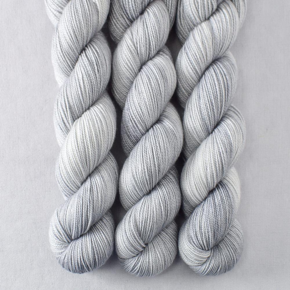 Saliju - Miss Babs Yummy 2-Ply superwash Merino wool yarn
