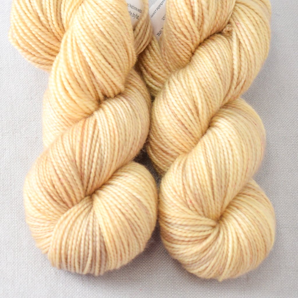 Sandy Cove - Miss Babs Yummy 2-Ply Toes superwash Merino wool yarn