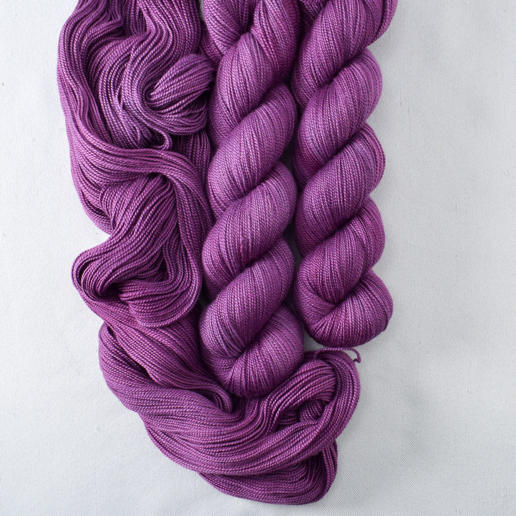 Sangria - Miss Babs Avon yarn
