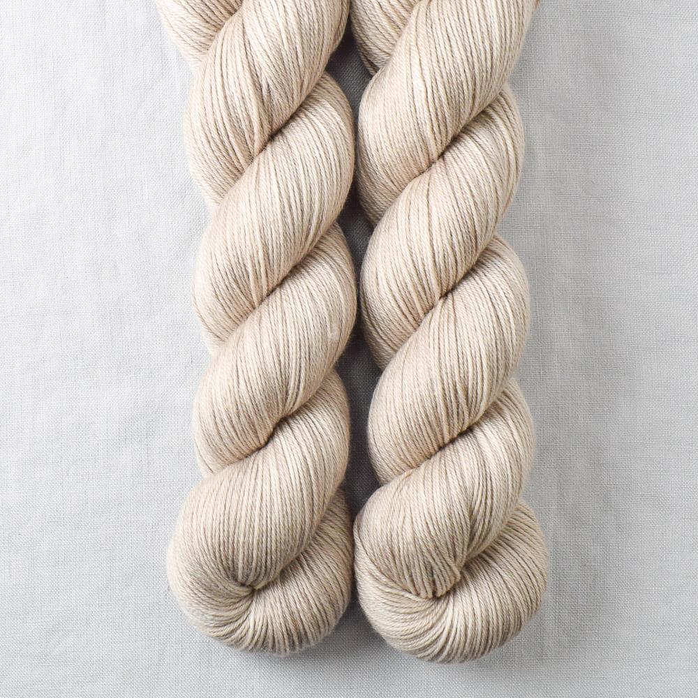 Seal Point - Miss Babs Tarte yarn