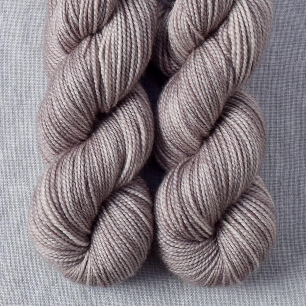 Sea Shell - Miss Babs Yummy 2-Ply Toes superwash Merino wool yarn