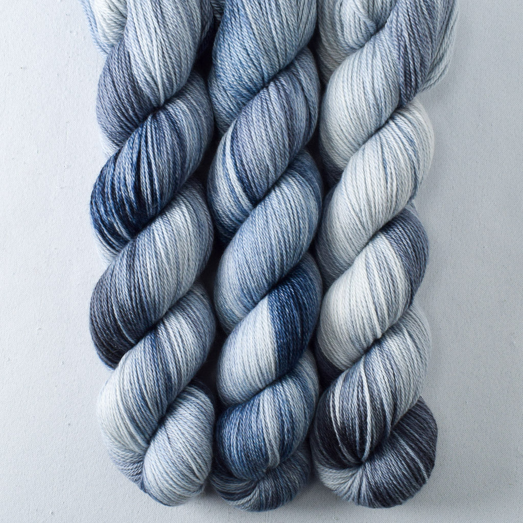 Selvedge - Miss Babs Caroline merino-cashmere-nylon yarn