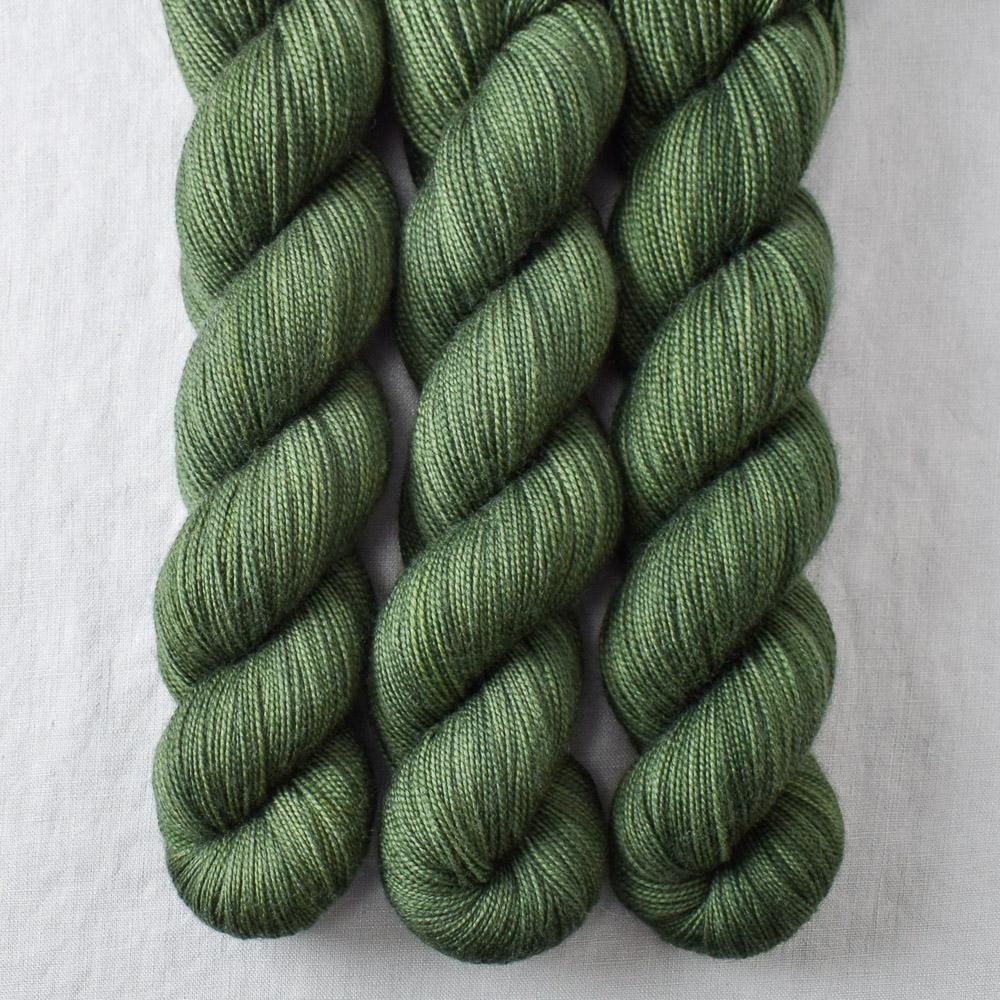 Sempervirens - Miss Babs Yummy 2-Ply yarn