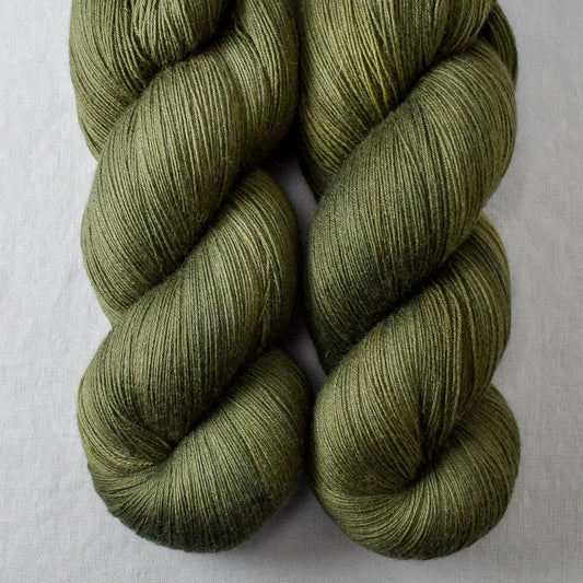 Sempervirens - Miss Babs Katahdin yarn