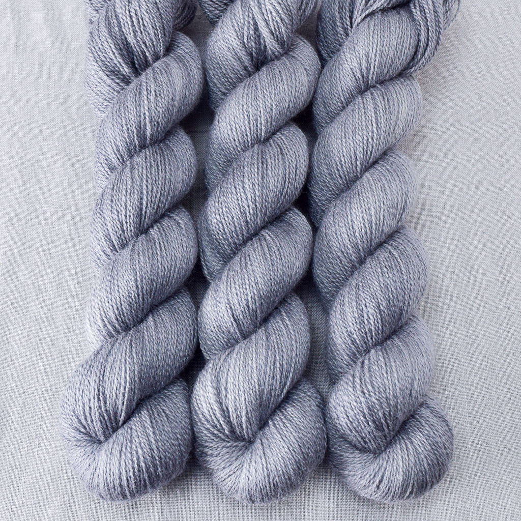Shale - Miss Babs Yet yarn