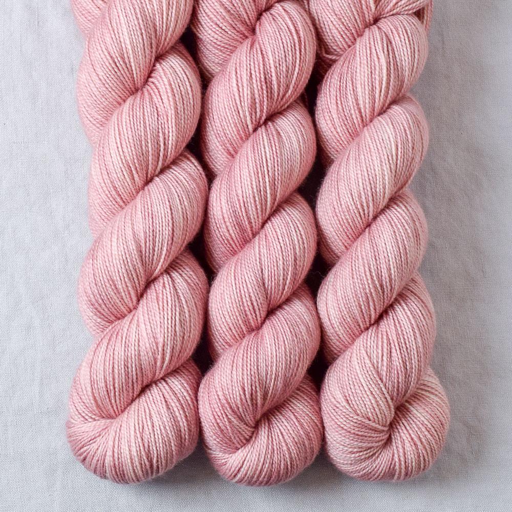 Sharing - Miss Babs Yummy 2-Ply superwash Merino wool yarn