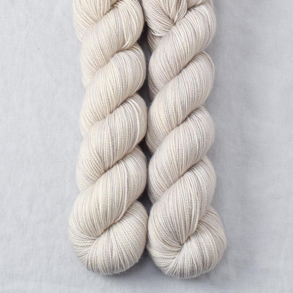 Singularity - Miss Babs Yummy 2-Ply superwash Merino wool yarn