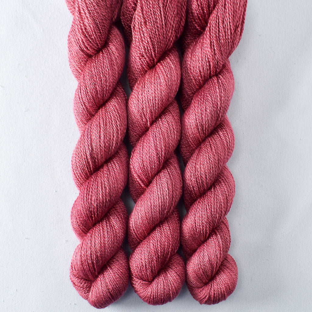 Smooch - Miss Babs Yet yarn