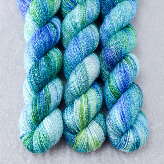 Smurf and Turf - Miss Babs Yet yarn