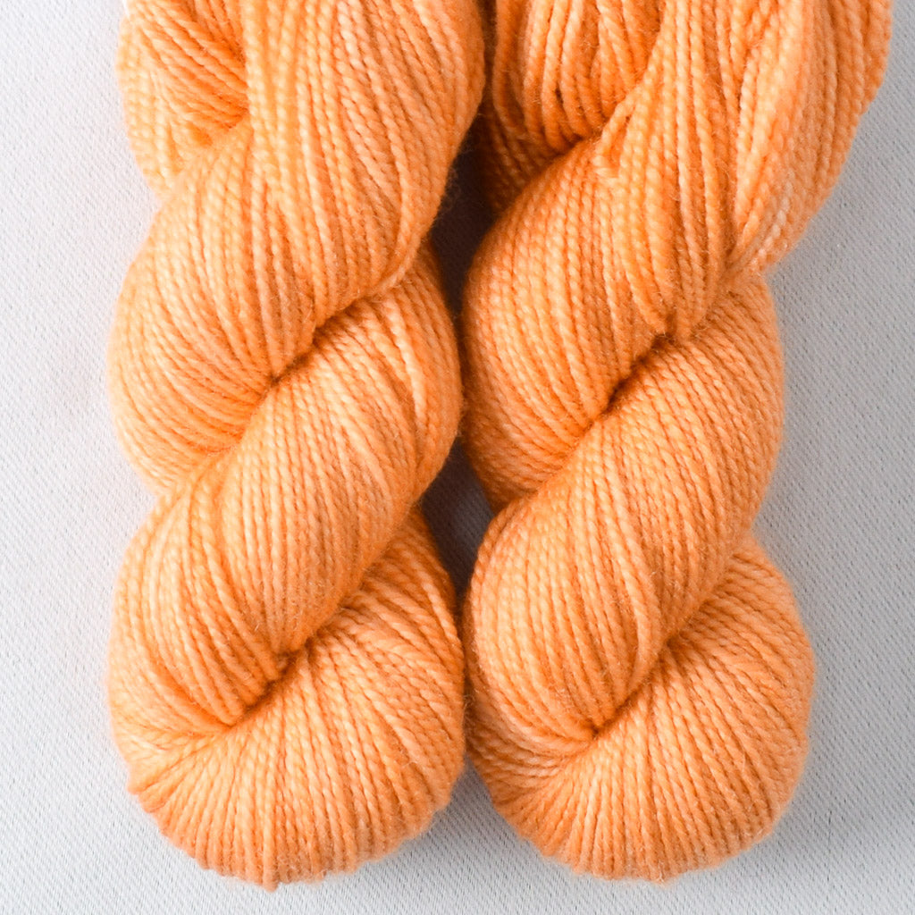 Sol - Miss Babs Yummy 2-Ply Toes superwash Merino wool yarn