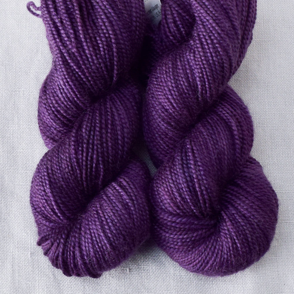 Solitude - Miss Babs Yummy 2-Ply Toes superwash Merino wool yarn