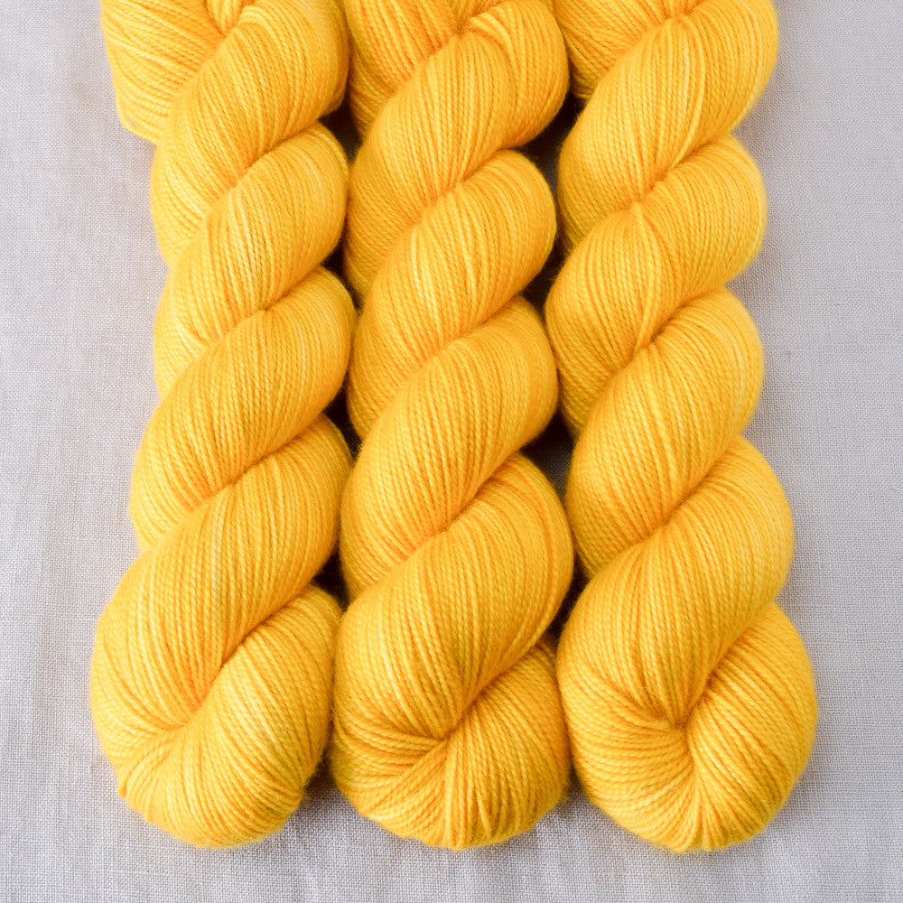 Soraya - Miss Babs Yummy 2-Ply superwash Merino wool yarn