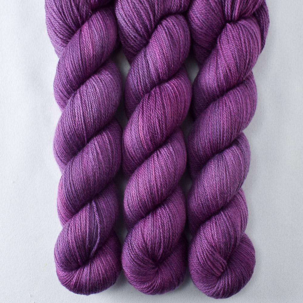 Spiked Punch - Miss Babs Caroline merino-cashmere-nylon yarn