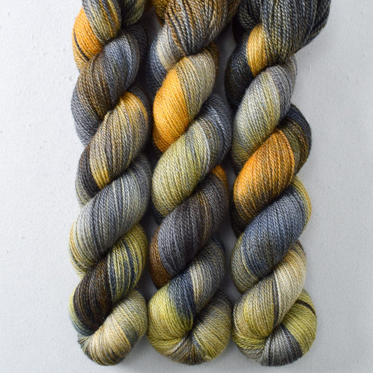 Spooktacular - Miss Babs Yet yarn