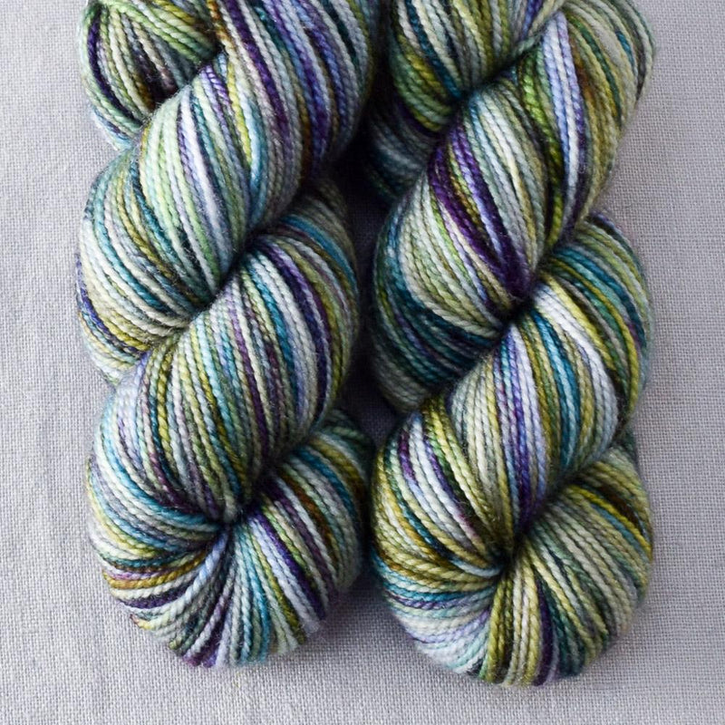 Spread Your Wings - Miss Babs 2-Ply Toes yarn