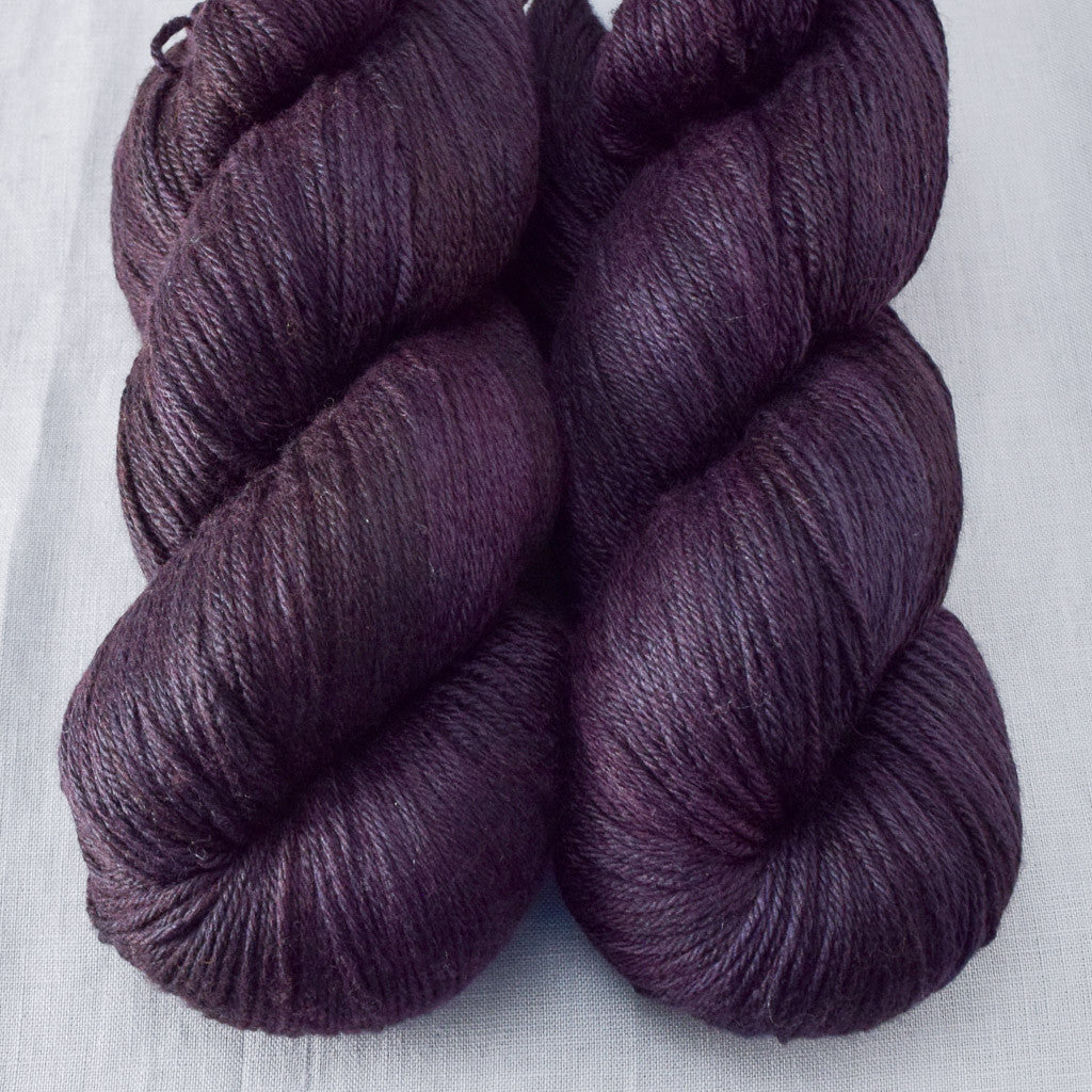 Starling - Miss Babs Big Silk wool and silk blend yarn