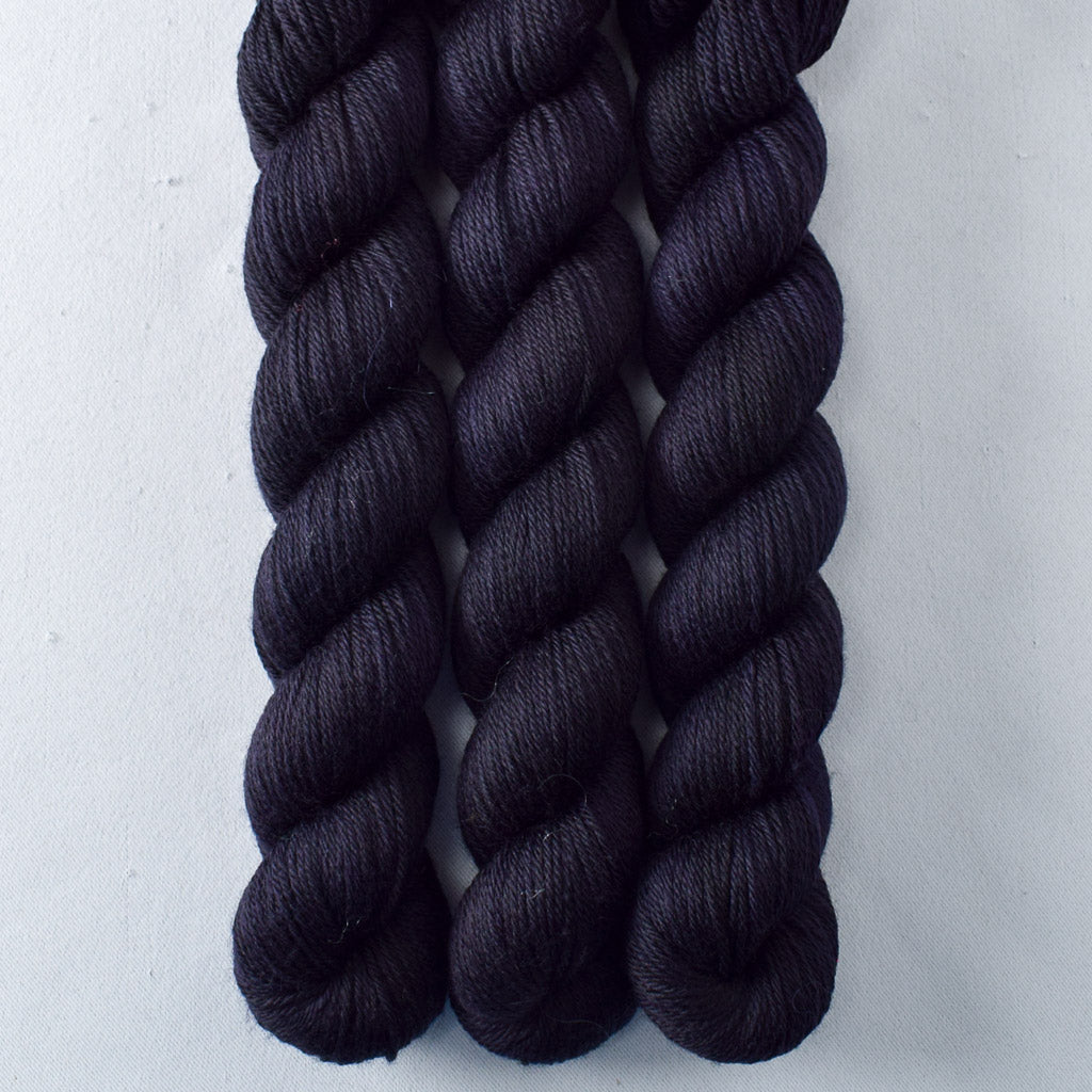 Starling - Miss Babs Yowza Mini superwash Merino wool yarn