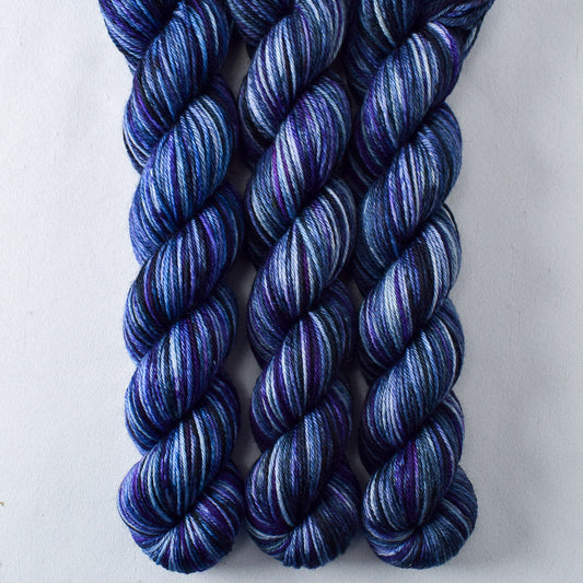 Starry Night - Miss Babs Yowza Mini yarn