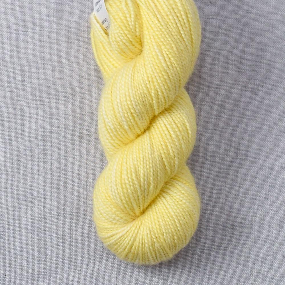 Stellar Core - Miss Babs Yummy 2-Ply Toes superwash Merino wool yarn