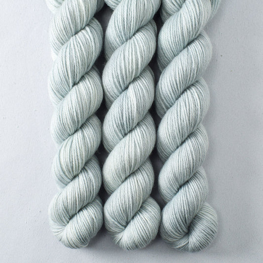 Stippleback - Miss Babs Yowza Mini yarn