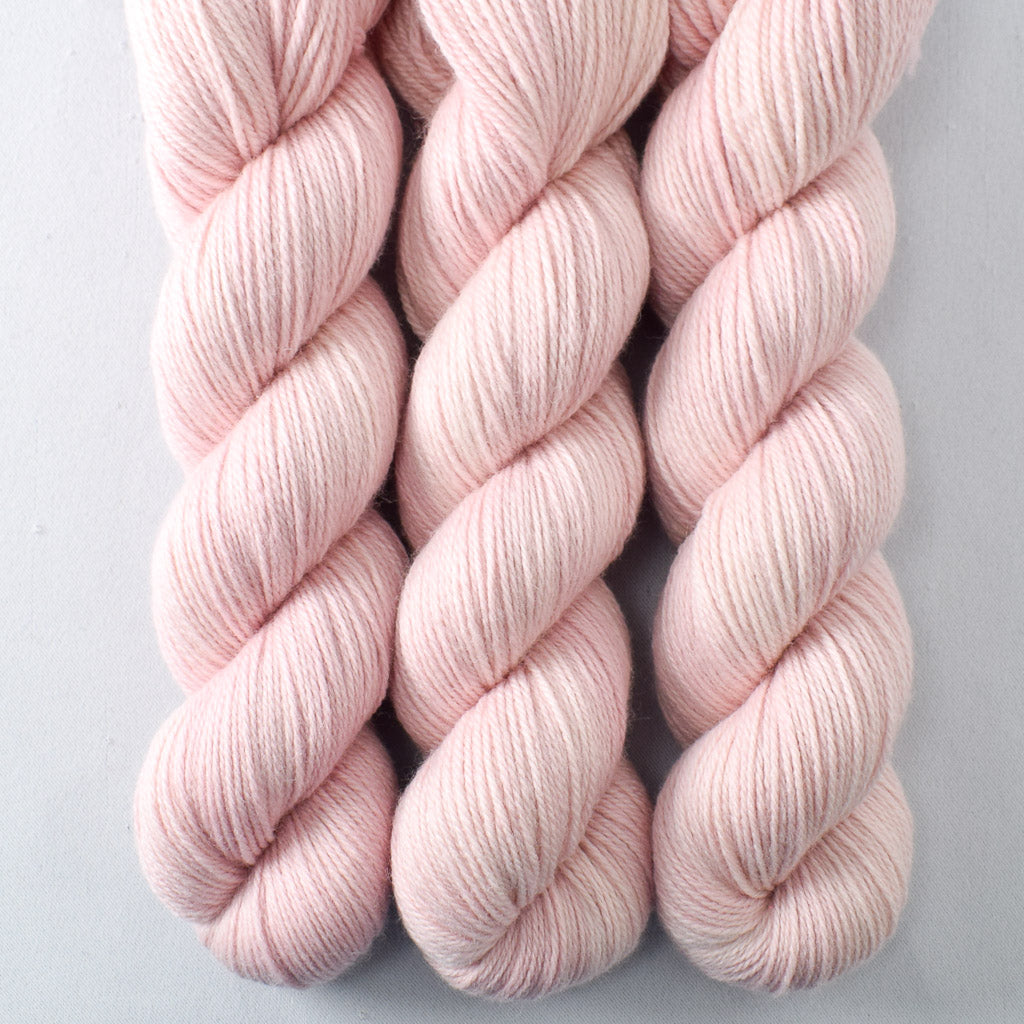 Sugar - Miss Babs Killington 350 yarn