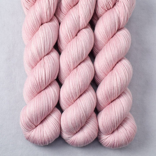 Sugar - Miss Babs Tarte yarn