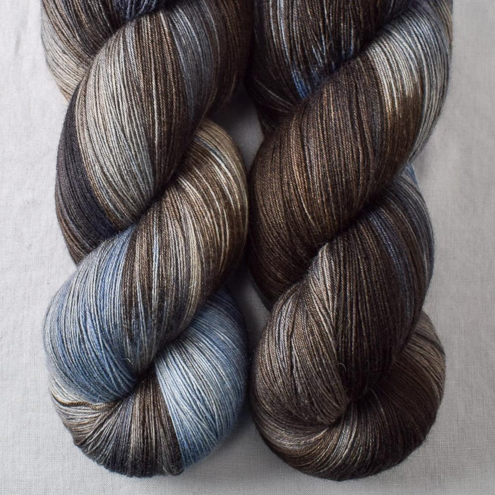 Suit and Tie - Miss Babs Katahdin yarn