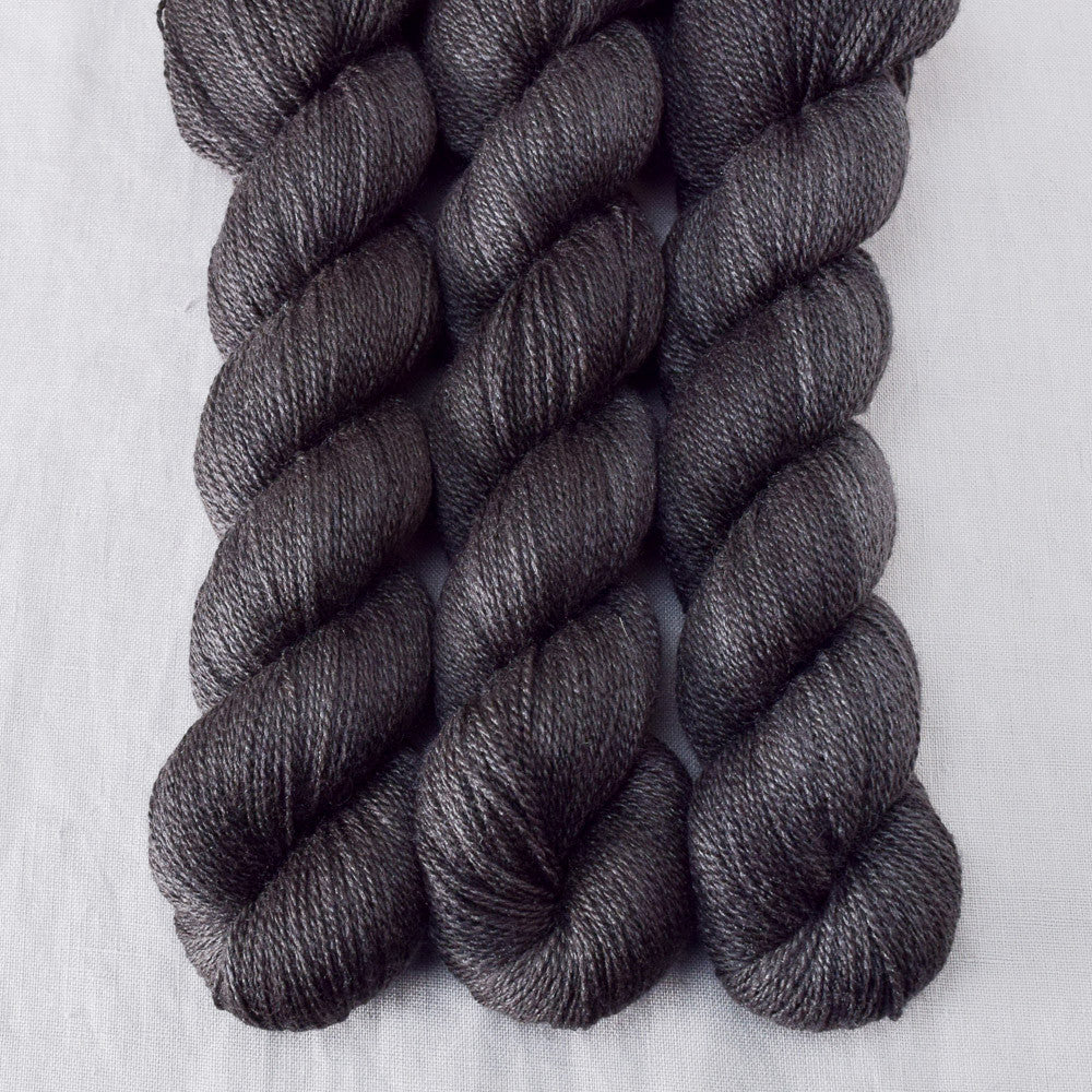 Summer Fox - Miss Babs Yet yarn