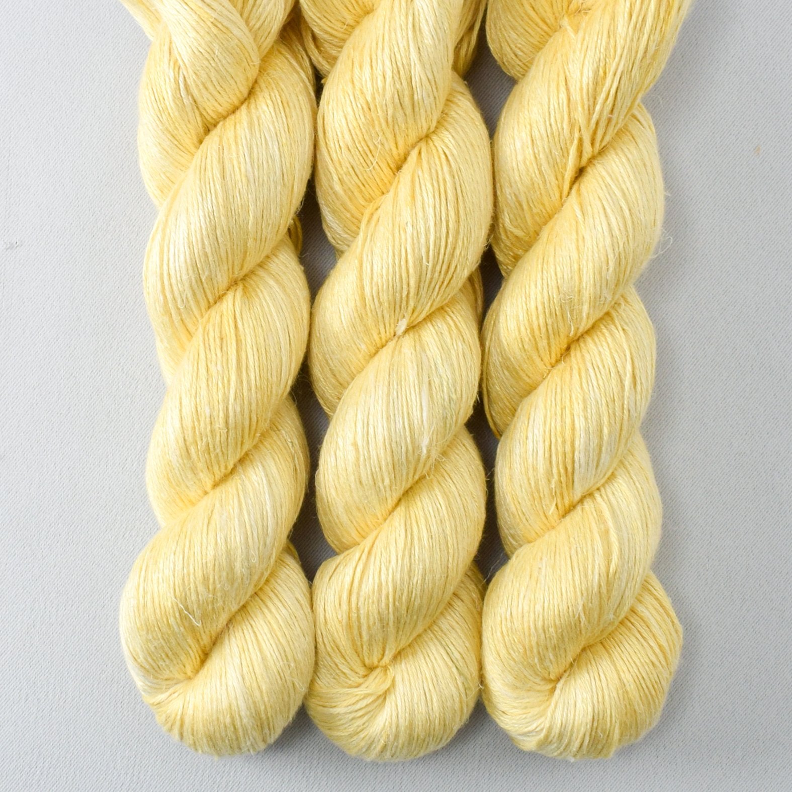 Sunny - Miss Babs Damask yarn