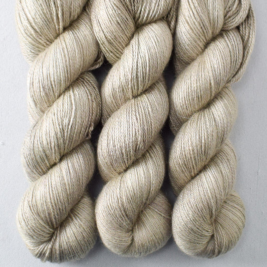 Sycamore - Miss Babs Holston yarn