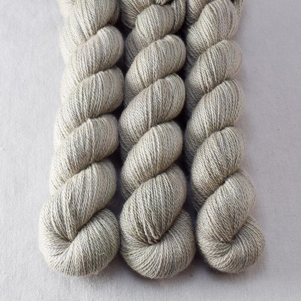 Sycamore - Miss Babs Yet yarn