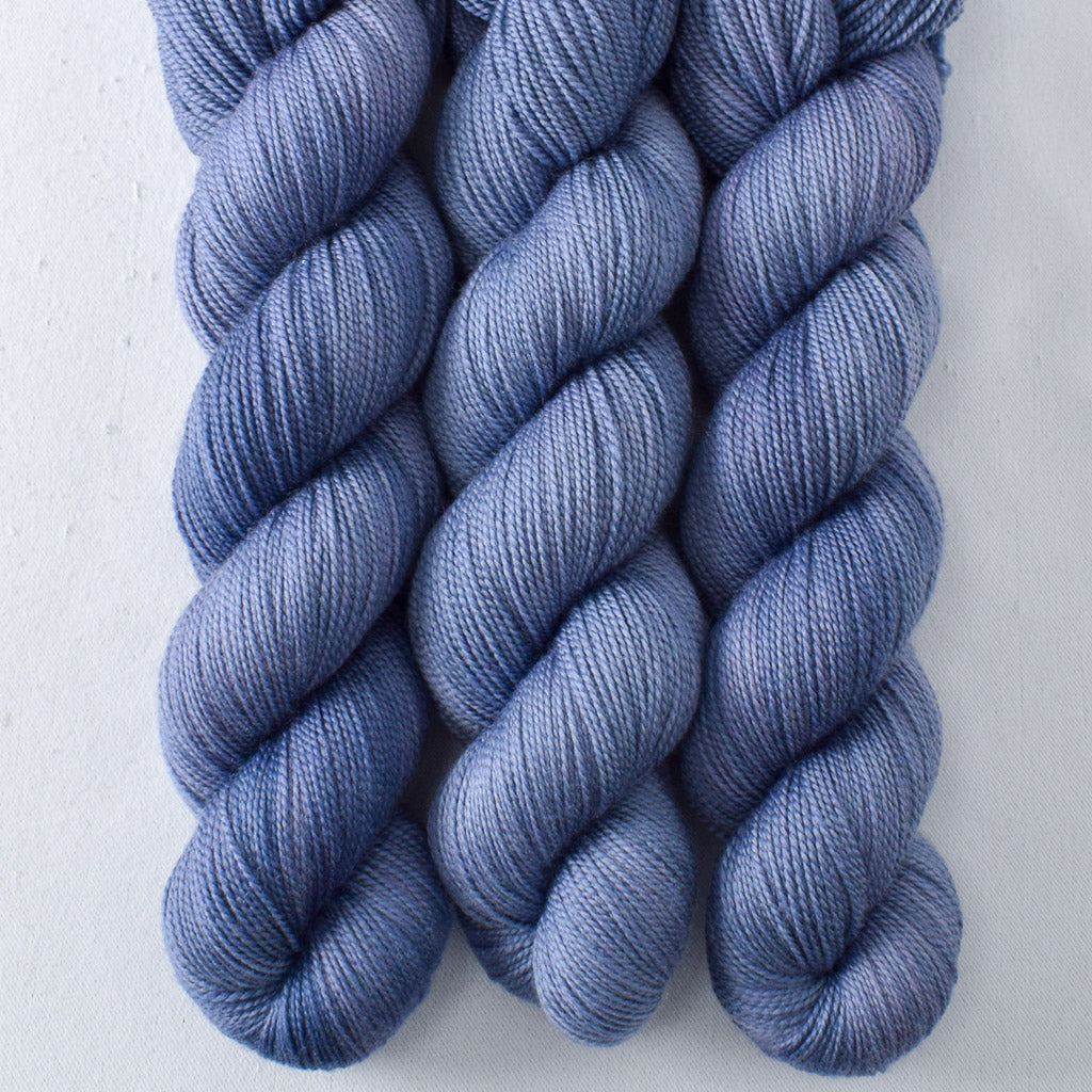 Tanzanite - Miss Babs Yummy 2-Ply superwash Merino wool yarn