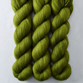 Teardrop - Miss Babs Avon yarn