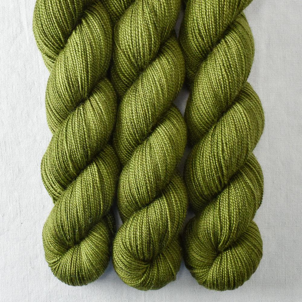 Terrapin Station - Miss Babs Yummy 2-Ply superwash Merino wool yarn