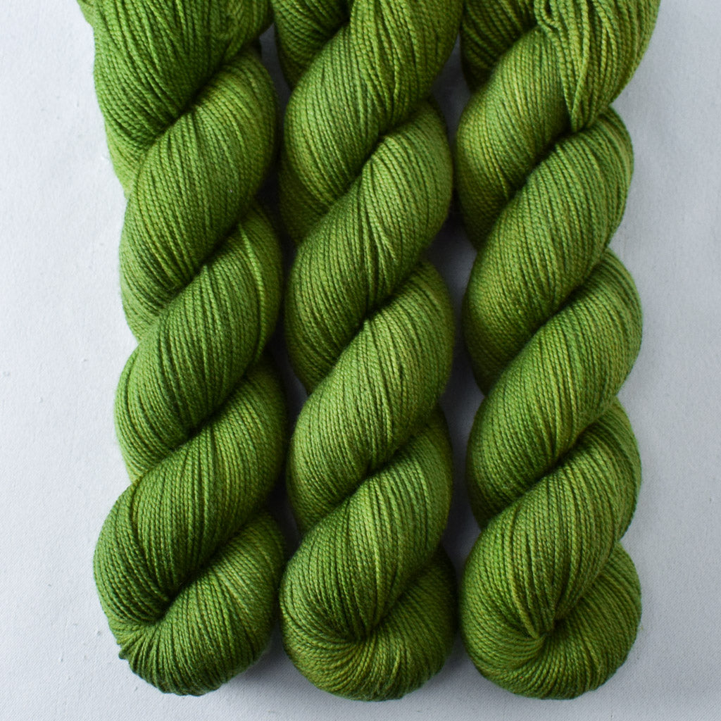 Terrapin Station 3 - Miss Babs Yummy 2-Ply superwash Merino wool yarn