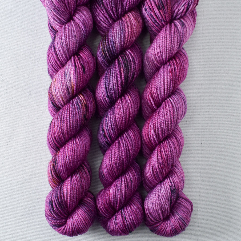 TEST 2 FOR KIRRA - Miss Babs Yowza Mini yarn