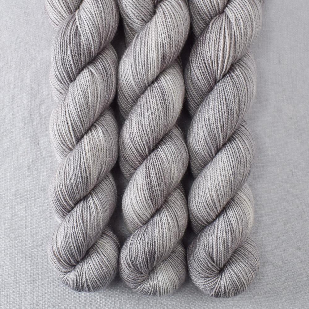 Thistledown - Miss Babs Yummy 2-Ply superwash Merino wool yarn