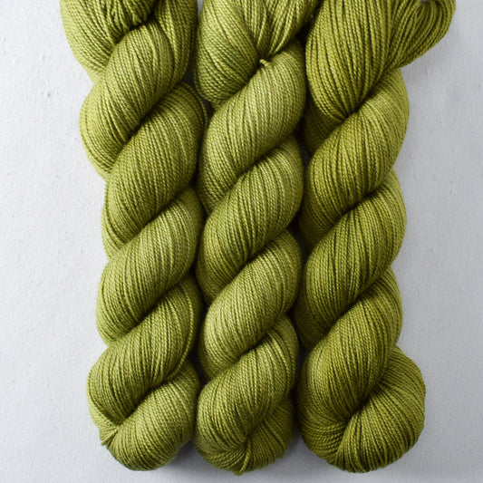 Thyme - Miss Babs Yummy 2-Ply yarn