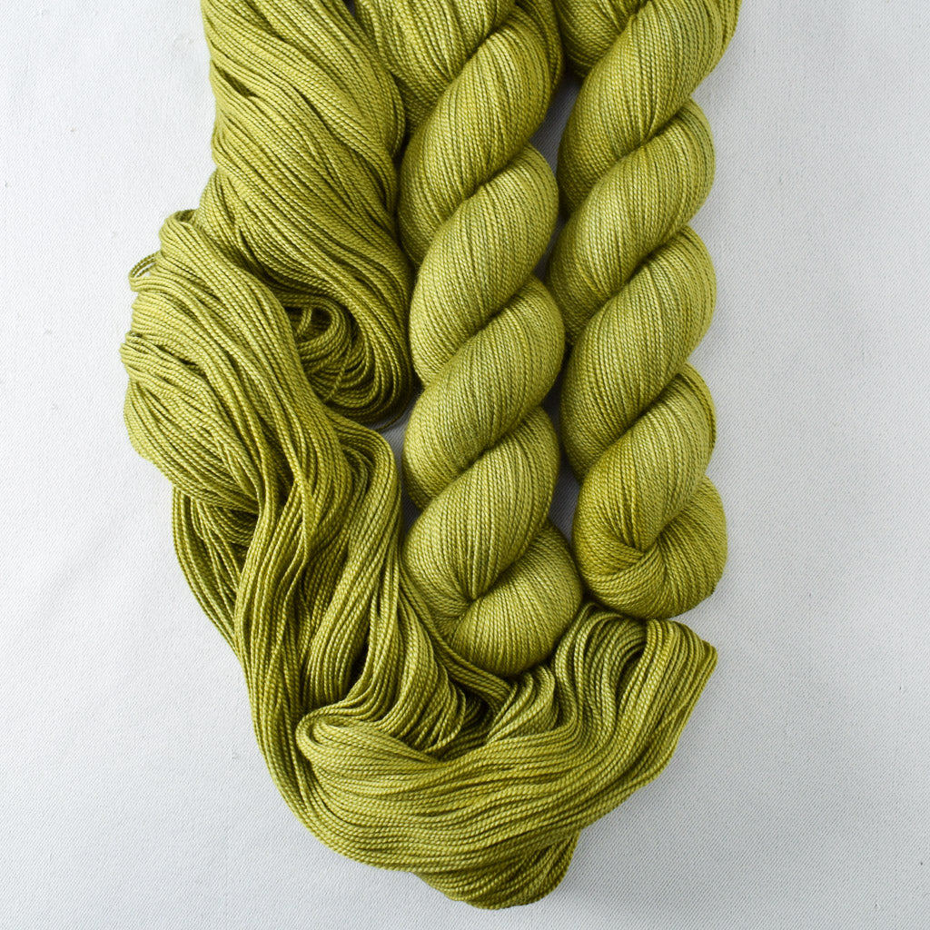 Thyme - Miss Babs Avon yarn