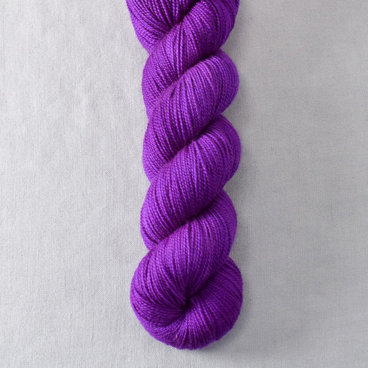 Tilt-A-Whirl - Miss Babs Yummy 2-Ply superwash Merino wool yarn