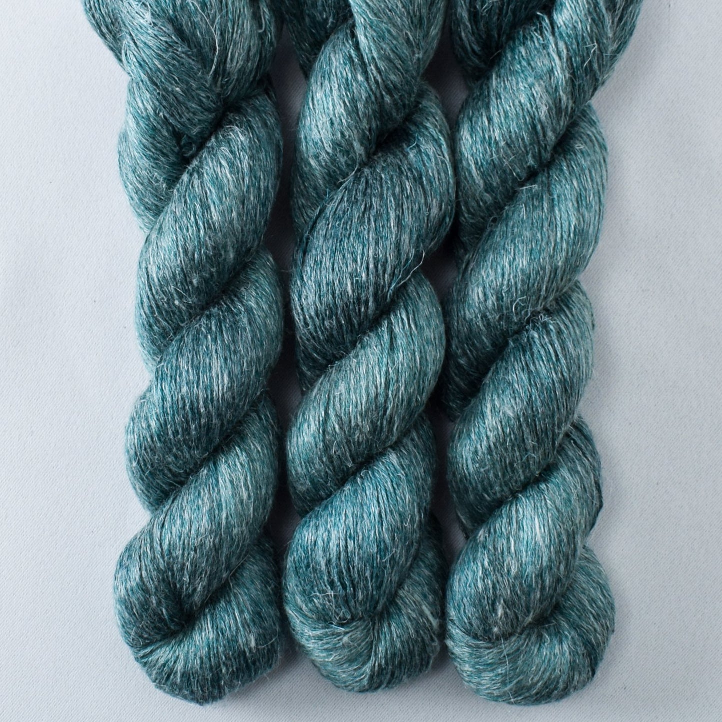 Topaz - Miss Babs Damask yarn