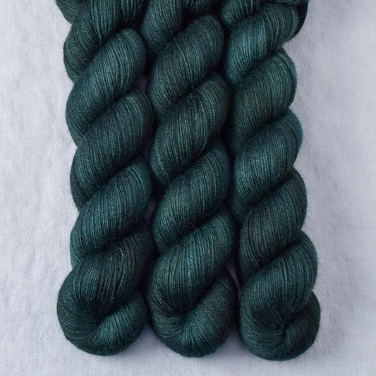 Topaz - Miss Babs Katahdin 437 superwash BFL wool yarn