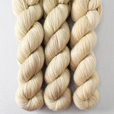 Up the Garden Path - Miss Babs Yummy 2-Ply superwash Merino wool yarn