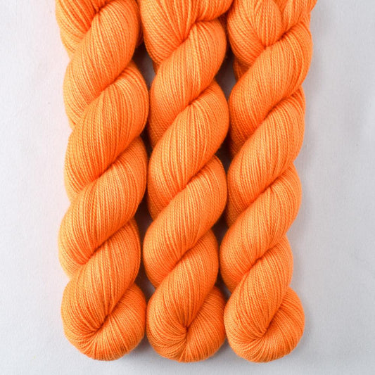 Valencia - Miss Babs Yummy 2-Ply superwash Merino wool yarn