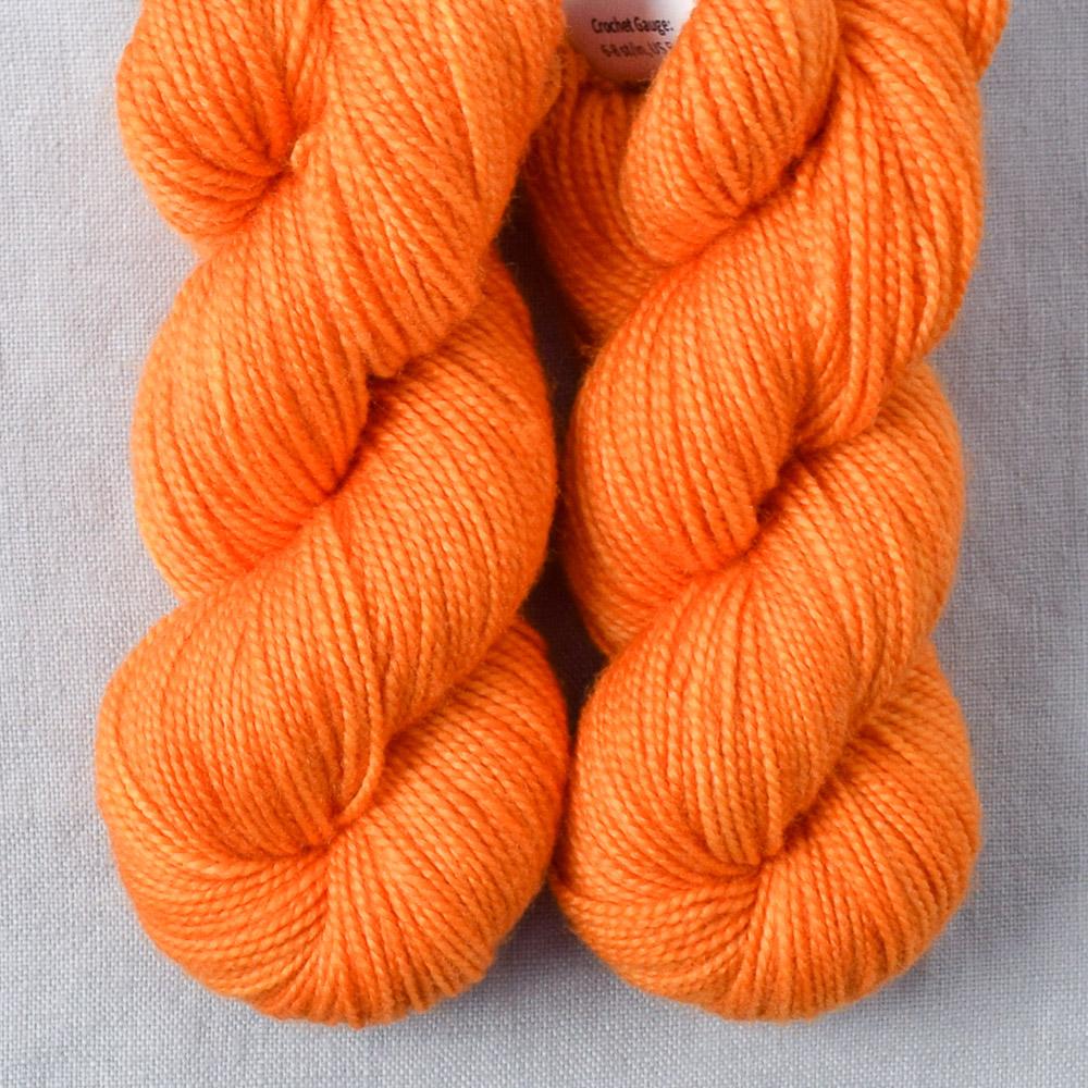 Valencia - Miss Babs Yummy 2-Ply Toes superwash Merino wool yarn