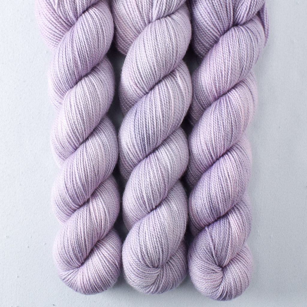 Valiant Grapes - Miss Babs Yummy 2-Ply superwash Merino wool yarn