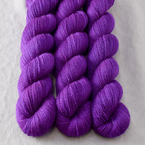 Violaceous - Miss Babs Yet yarn