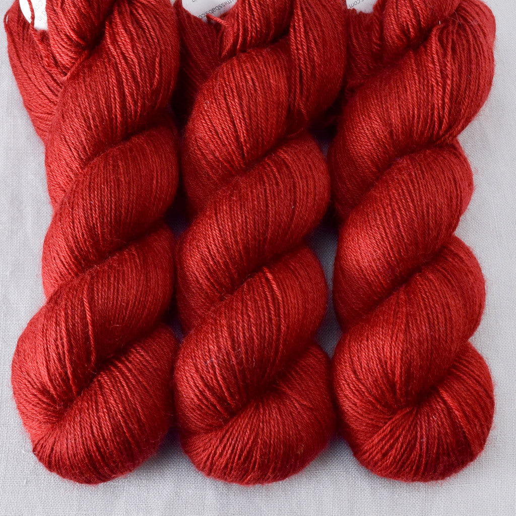 Vlad's - Miss Babs Katahdin 437 superwash BFL wool yarn