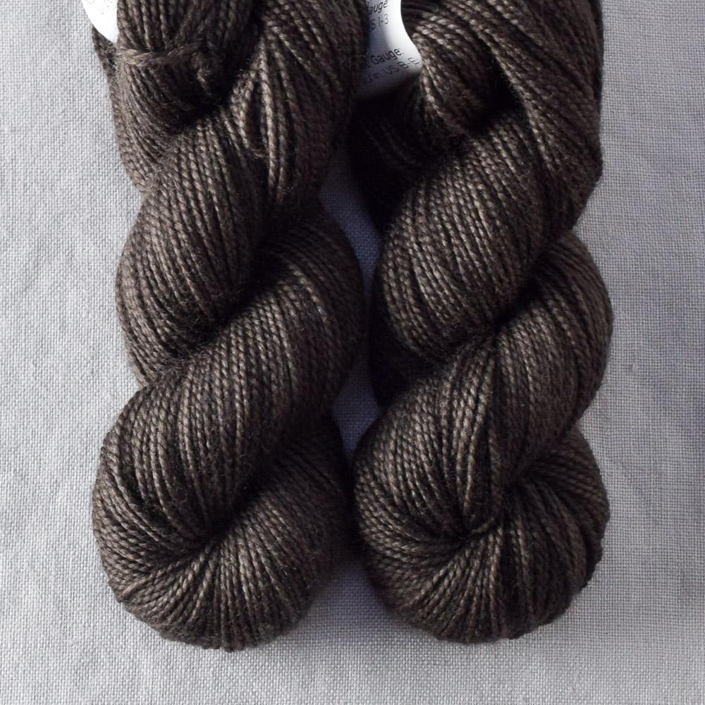 Walnut - Miss Babs Yummy 2-Ply Toes superwash Merino wool yarn