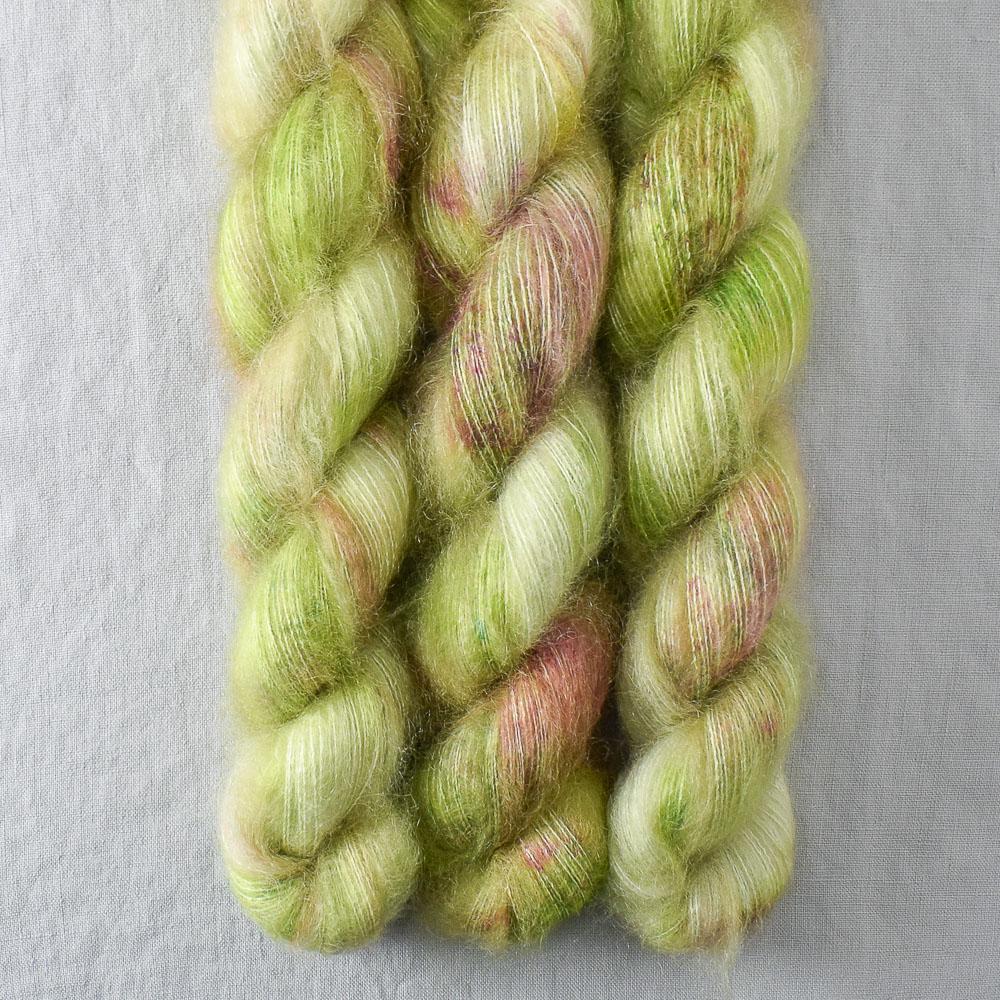 Wandflower - Miss Babs Moonglow yarn